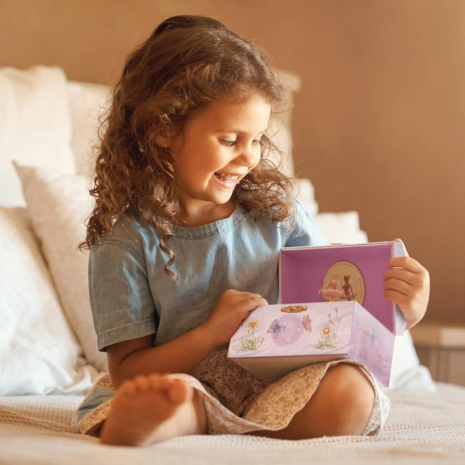 Schylling Iridescent Fairy Jewelry Box - Image 2